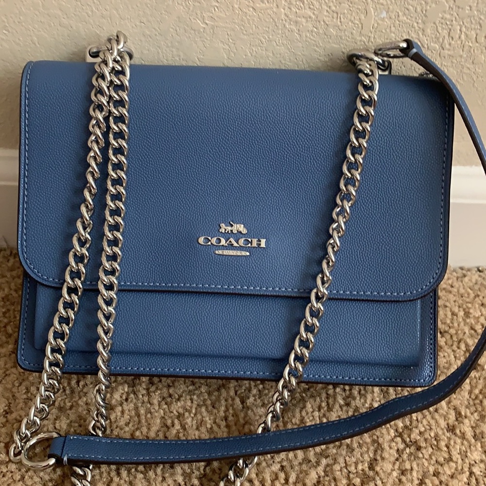 Coach - Picture 2 of 15